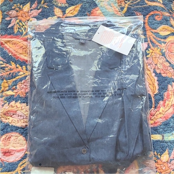 NWT Modcloth Retro Renewal Chambray Cropped Dark Blue Blouse Sz Small - Picture 5 of 6